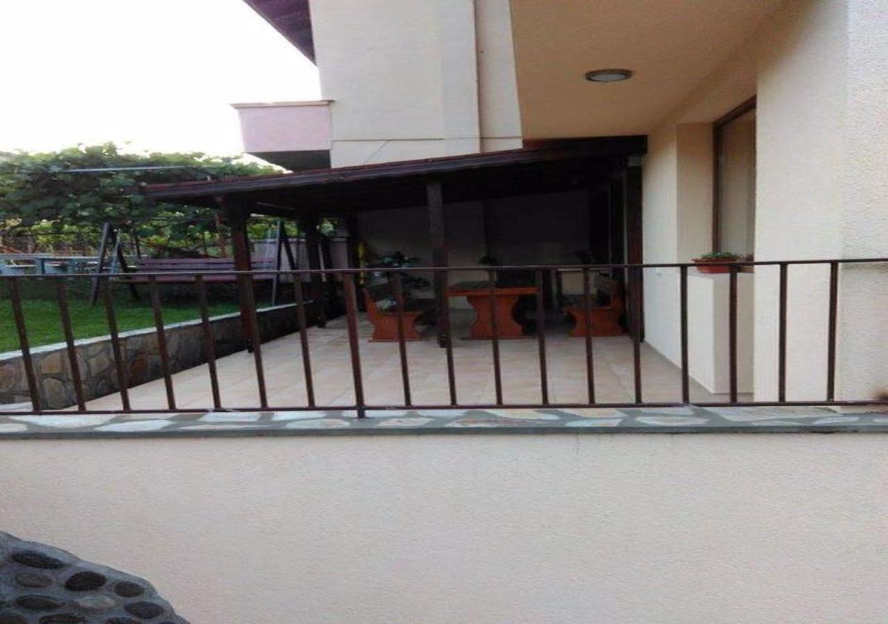Къща За Гости Демика Sapareva Banya Exterior foto