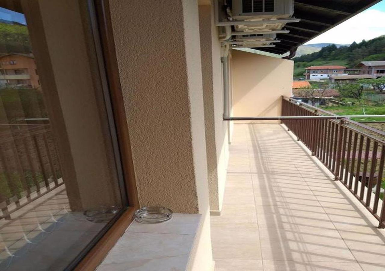Къща За Гости Демика Sapareva Banya Exterior foto