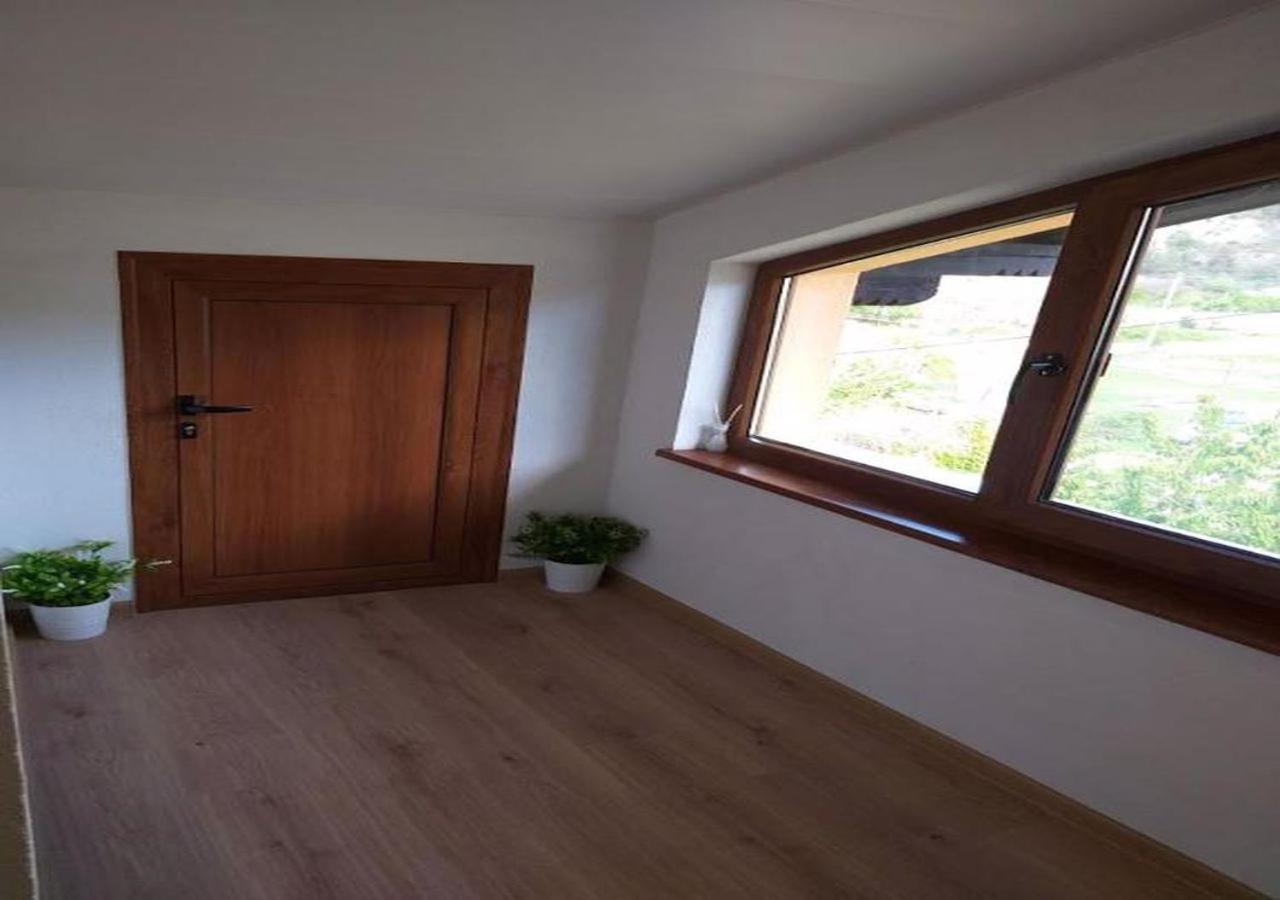 Къща За Гости Демика Sapareva Banya Exterior foto